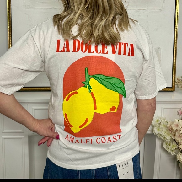 New with tags. Italian cotton. La dolce vita t shirt. One size - Picture 2 of 2